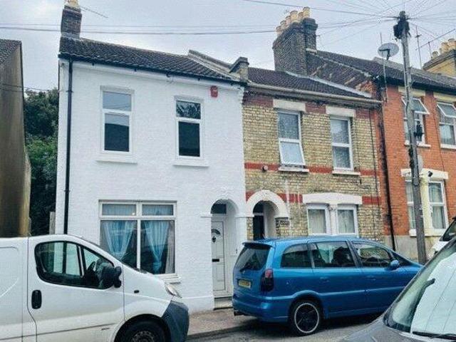 House for rent in Brompton, Chatham