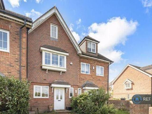 House for rent in Newtown, Lye Green