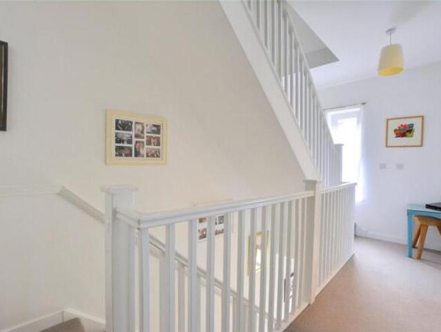 Cottage for rent in Cat Hill