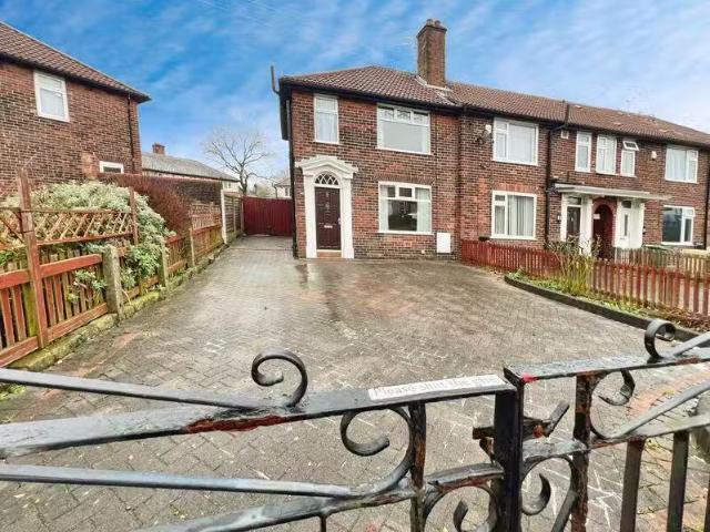 House for rent in Doffcocker, Lee Bank