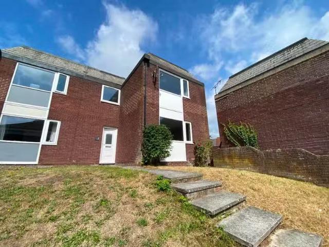 House for rent in Little Neston, West Vale