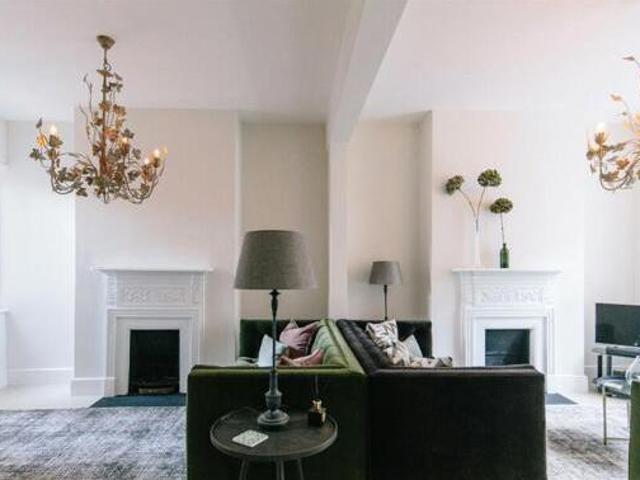 House for sale in Fossebridge, Gloucestershire