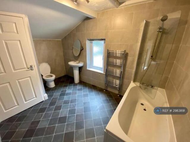 Cottage for rent in West Yorkshire