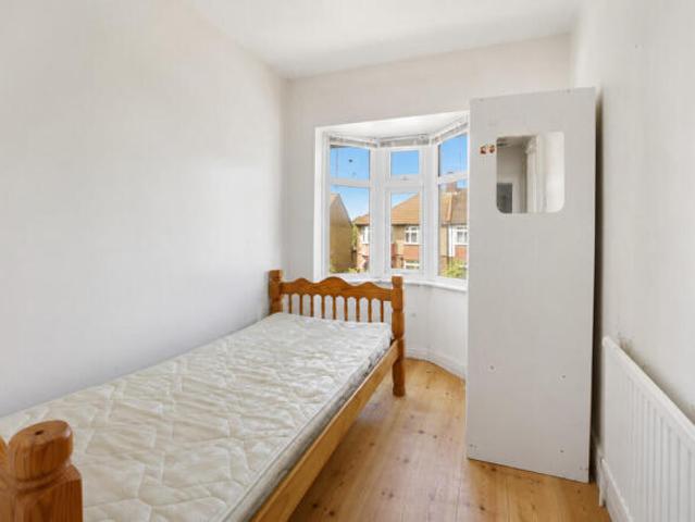 Cottage for rent in Cat Hill