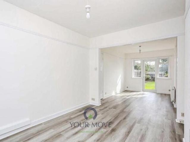 Cottage for rent in Bexleyheath, Greater London