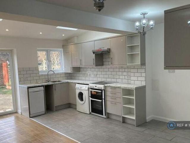 House for rent in Blackhills, Surrey