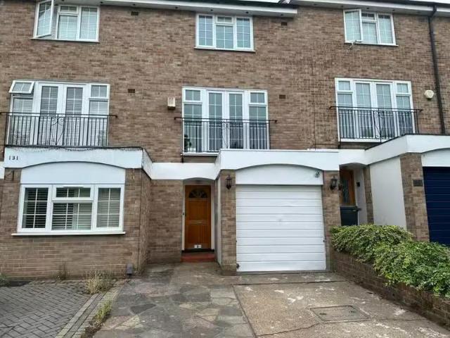 House for rent in London Borough of Lewisham, Cat Hill