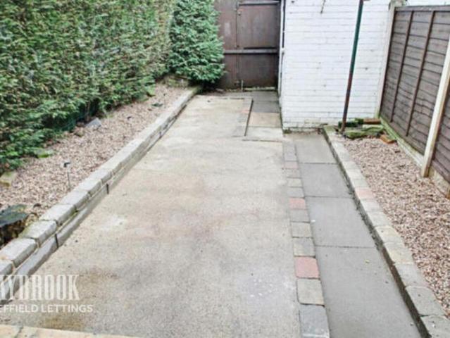 Cottage for rent in Gleadless Valley, Sheffield