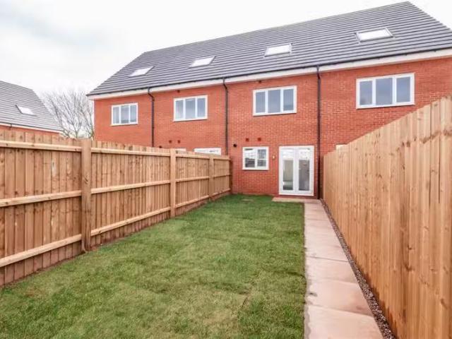 House for rent in Swan Village, Coseley