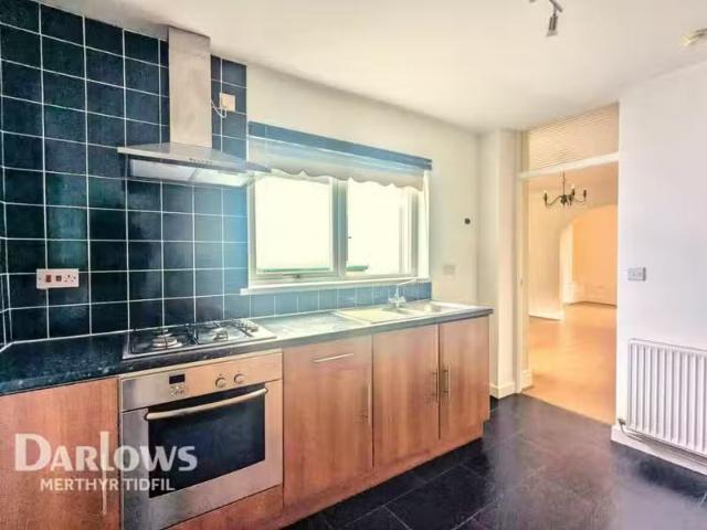 House for rent in Nangreaves, Wales