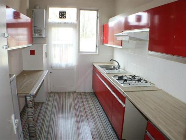 Cottage for rent in London Borough of Barnet, Greater London