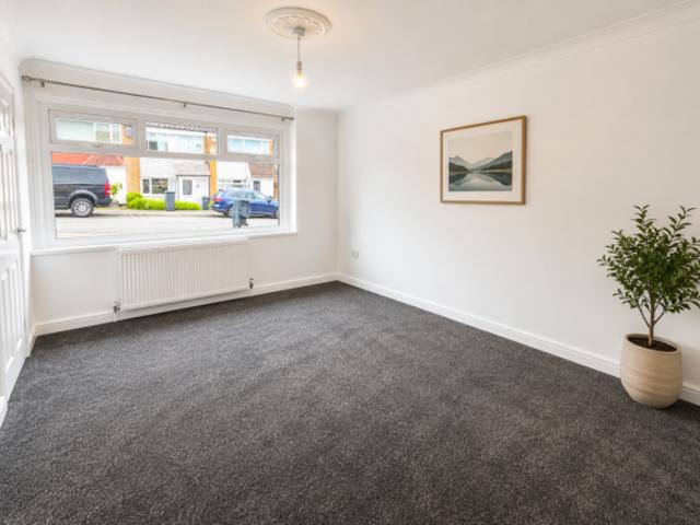Cottage for rent in Turves Green, West Midlands