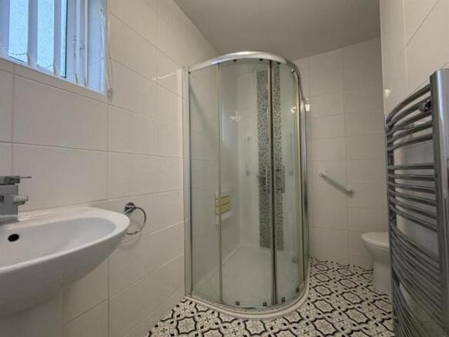 Cottage for rent in Bransholme, Hull
