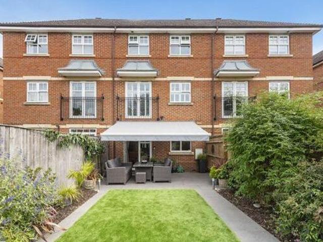 House for rent in Lyons, Greater London