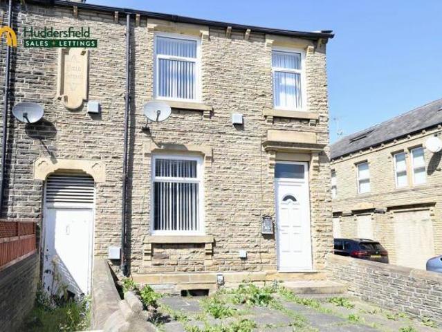 Cottage for rent in Huddersfield, West Yorkshire