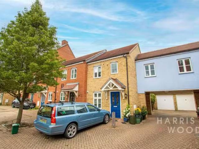 House for rent in Mile End, Fordham Heath