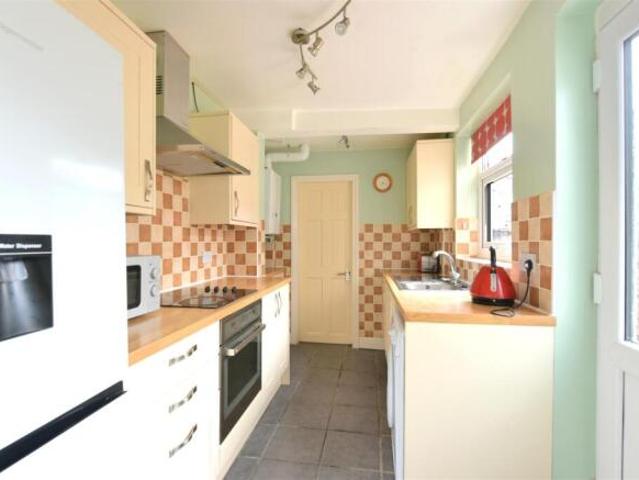 Cottage for rent in The Groves, High Field