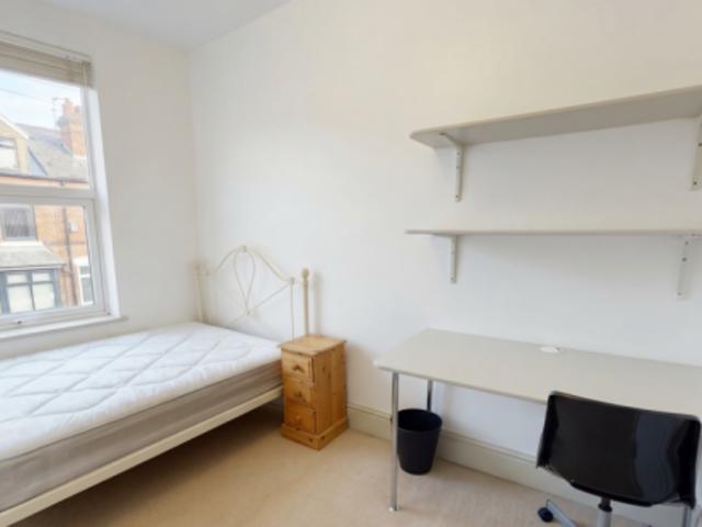 Cottage for rent in Selly Oak, West Midlands