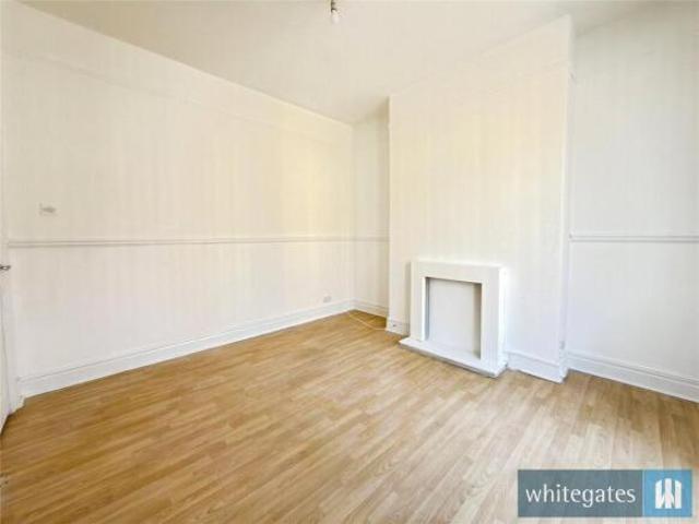 Cottage for rent in Bootle, Sefton