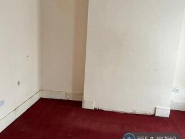 Cottage for rent in Cat Hill
