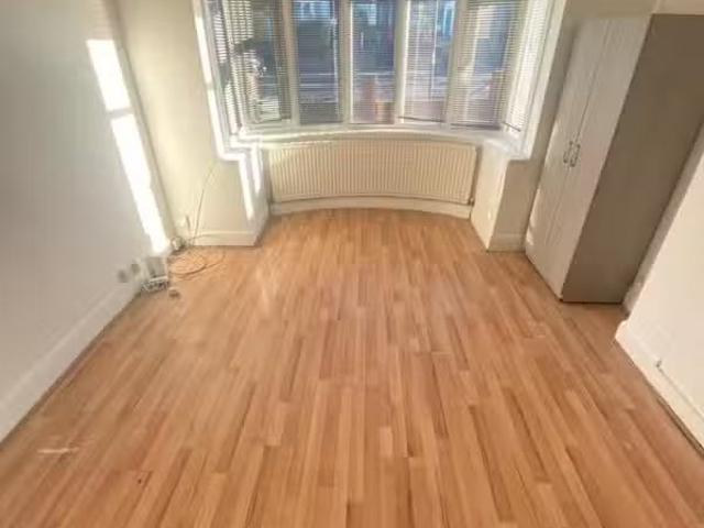 House for rent in Hale End, Greater London