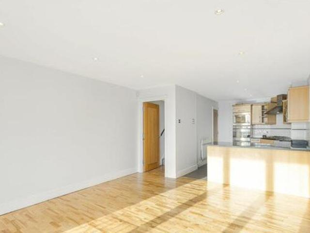 House for rent in Lyons, Greater London