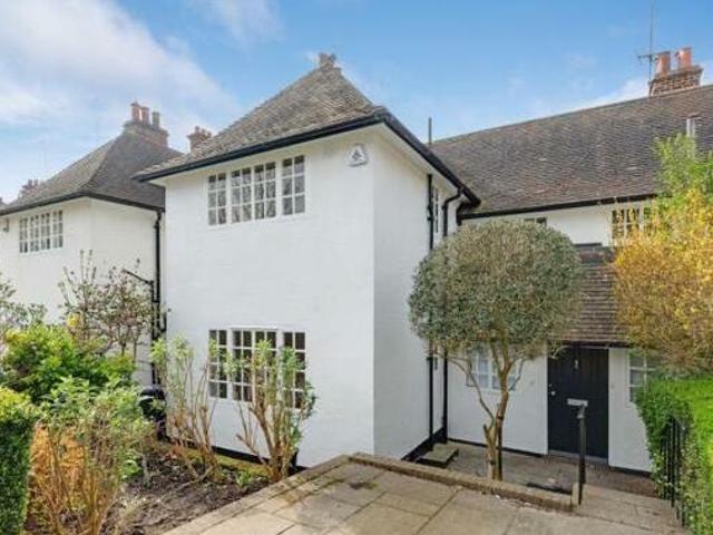 House for sale in Hertfordshire