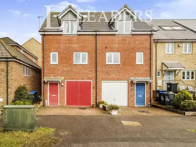 House for rent in Fishersgate, West Sussex