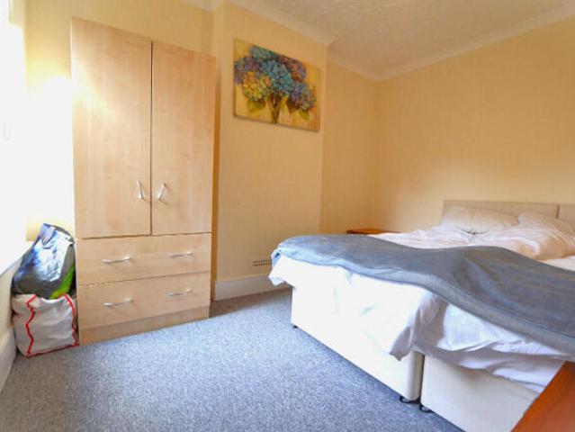 Cottage for rent in Key Street, Suffolk