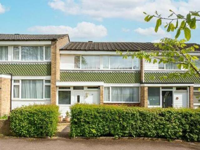 House for rent in Grovehill, Pouchen End
