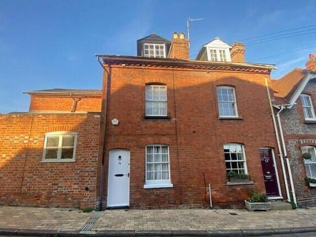 House for rent in Lyons, Greater London