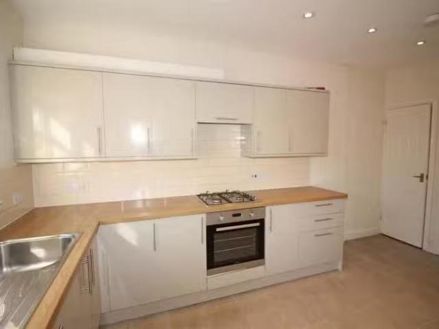 House for rent in Falcon Lodge, Wales