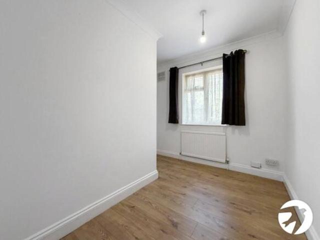 Cottage for rent in Cat Hill
