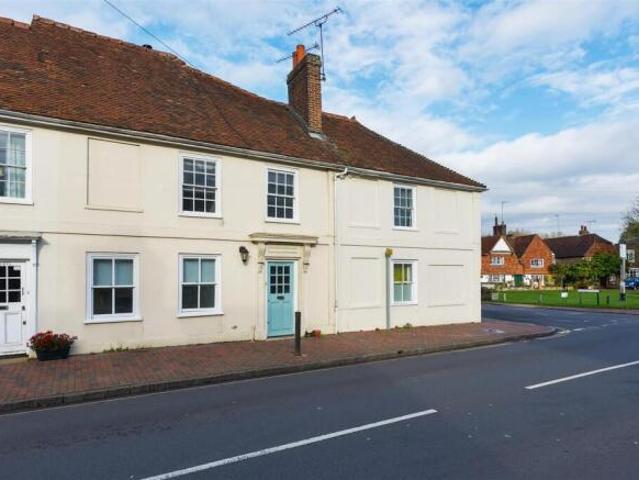 Cottage for rent in The Butts, Kent
