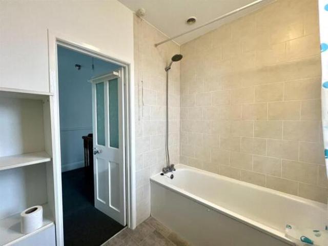 Cottage for rent in Baffins, Portsmouth