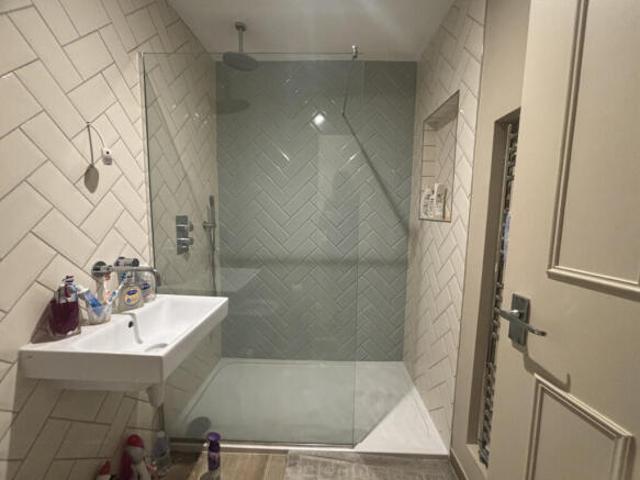 Flat for rent in Cat Hill