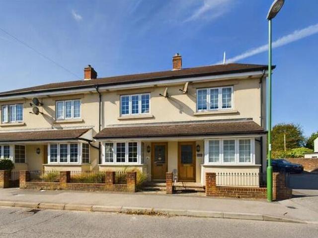 House for rent in New Town, Horsham