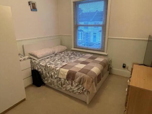Cottage for rent in Cat Hill