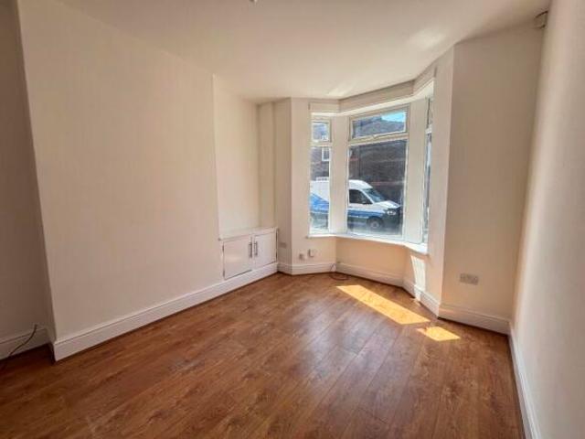 Cottage for rent in Garston, Calderstones