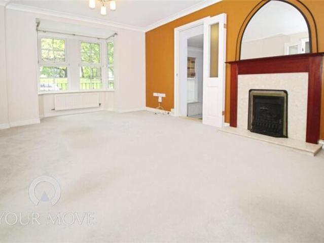 Cottage for rent in Swanscombe and Greenhithe, Monks Orchard