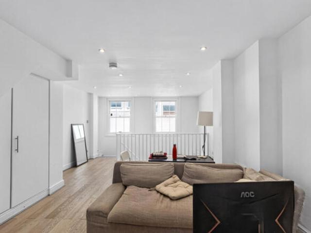 Cottage for rent in Cat Hill