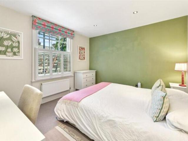 Cottage for rent in Cat Hill