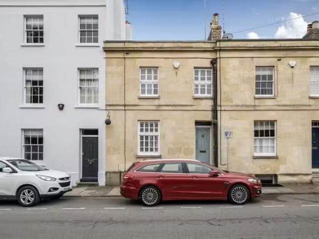 House for rent in Fossebridge, Gloucestershire