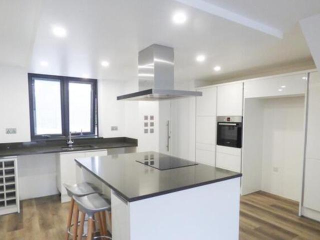 House for rent in Lee Chapel, Essex