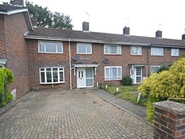 House for rent in Surrey