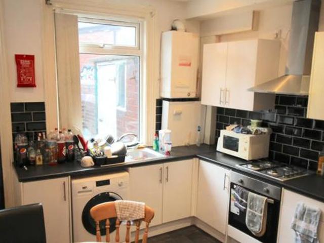 House for rent in Hyde Park, Leeds