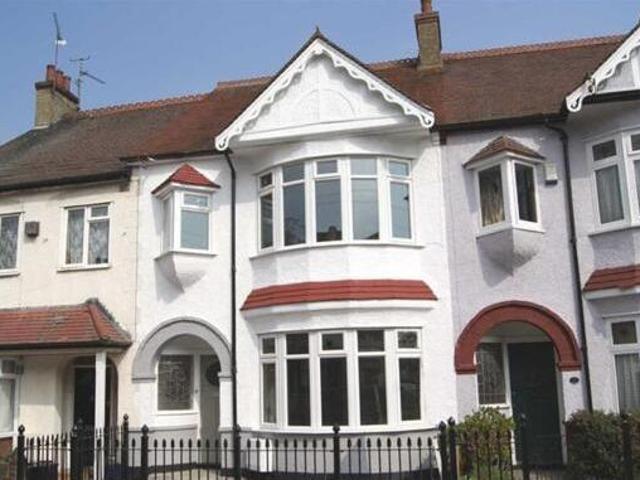 House for rent in Alton Barnes, Essex