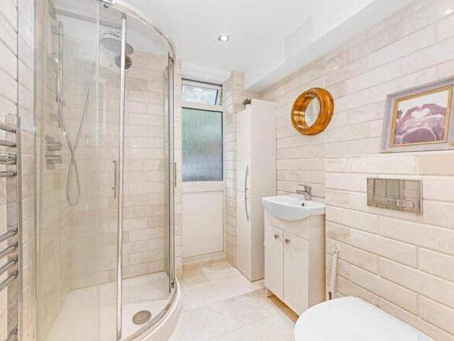 Cottage for rent in Dulwich, Greater London