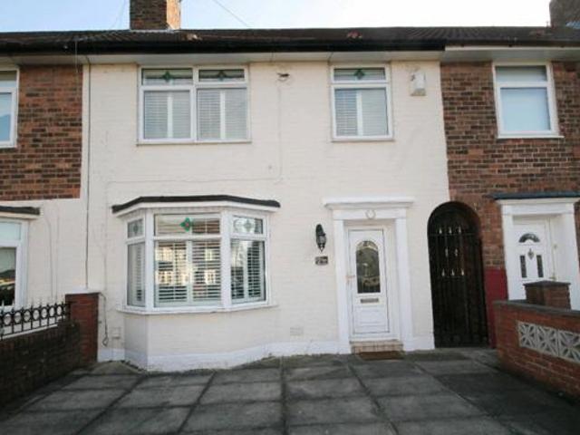 House for rent in Calderstones