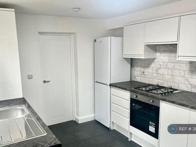 House for rent in Lyons, Greater London